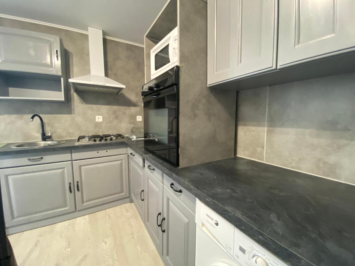 Gite Du Puits Apartment Laives Екстериор снимка